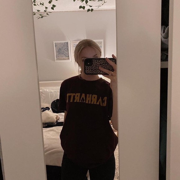 Carhartt tshirt - Picture 2 of 2